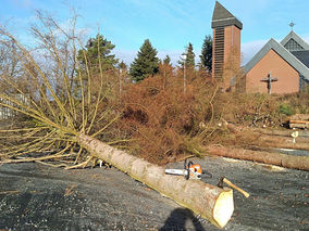 Sanierung des Kirchendaches von Heilig Kreuz 2020